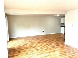 15409 9th Ave SW #5, Seattle, WA 98166
