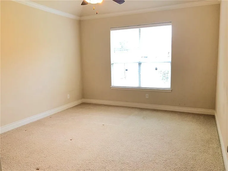 2684 Salorn Way — Photo 7