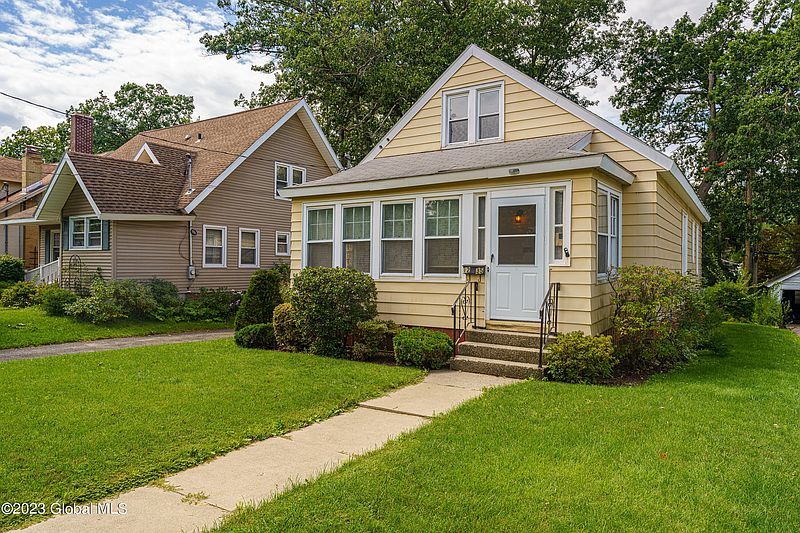 2nd image of 1235 Garner Avenue