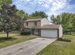 103 Warwood Dr, Granville, OH 43023