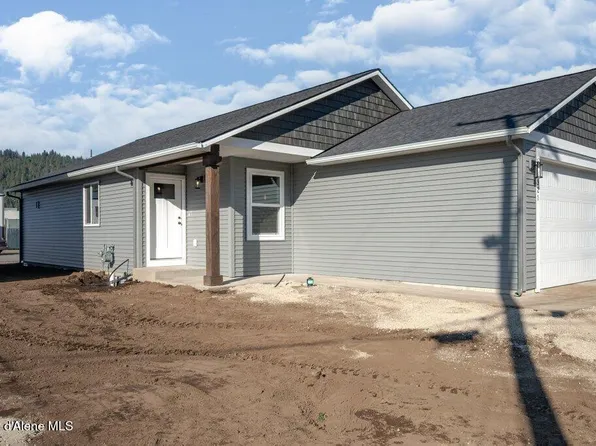 921 Washington Ave, Smelterville, ID 83868