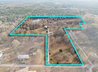 206 E Palmer St, Blue Mountain, MS 38610