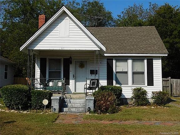 4th image of 517 Flint St