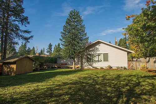 8630 Holly Ln Photo 1