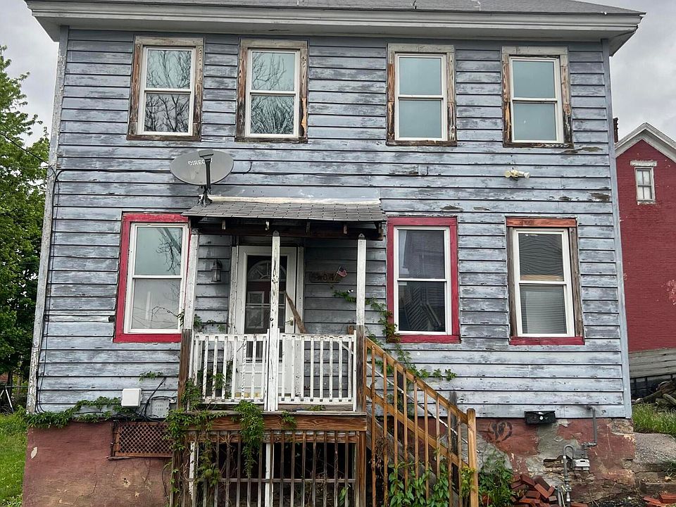 1st image of 504 10th St