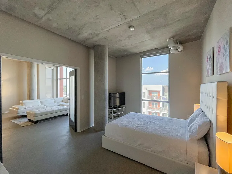 2115 Yeaman Pl #634 — Photo 60