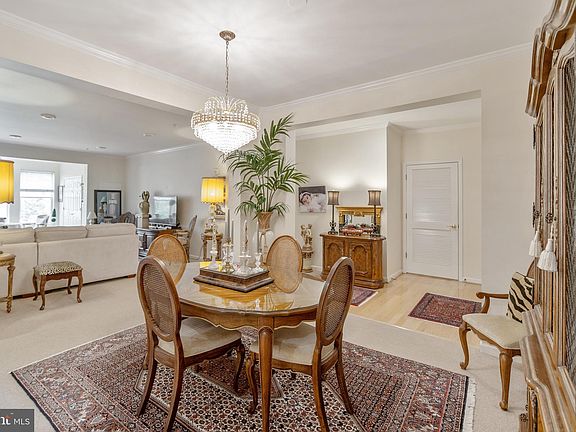 5th image of 311 High Gables Dr APT 204