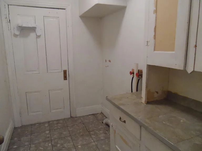 44 S 2nd St #1 — Photo 11
