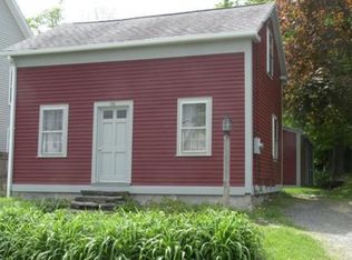 176 Main St, Haydenville, MA 01039
