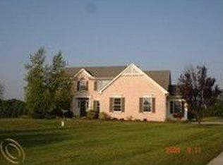 1201 Longview Ln, Saline, MI
