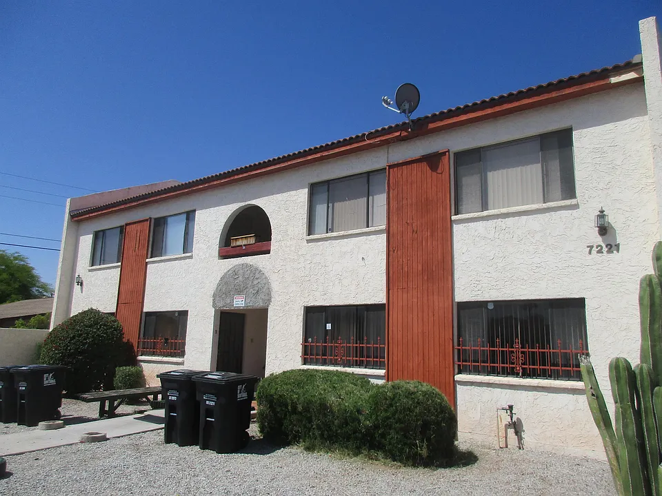 7221 E Granada Rd #2