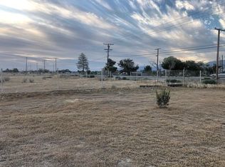 E Ave T And 82nd St E, Littlerock, CA 93543