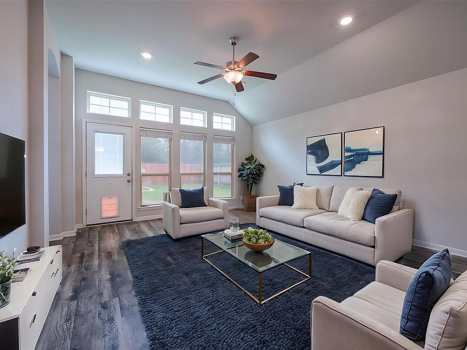 1st image of 138 Emery Oak Way