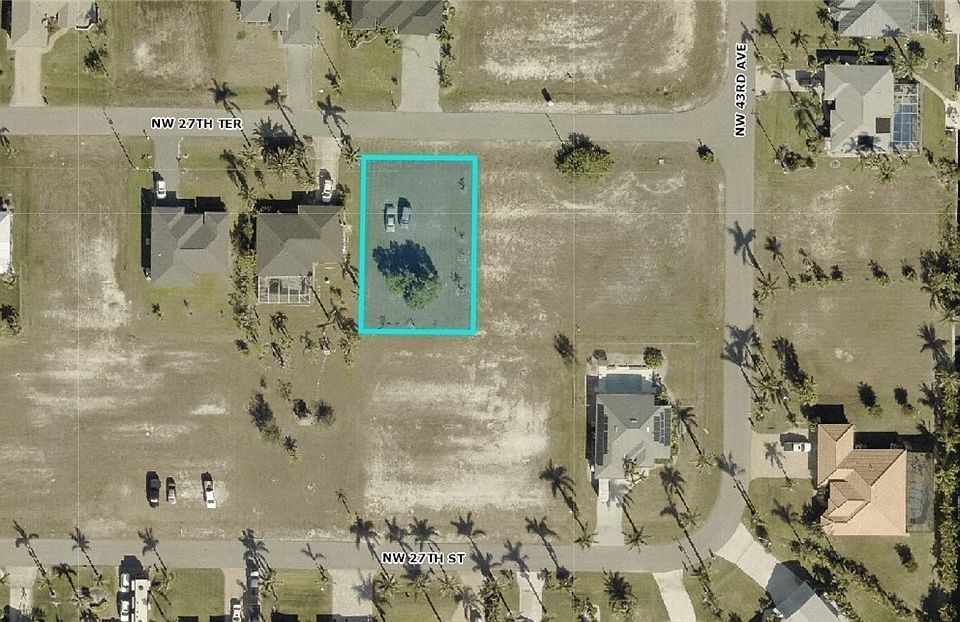 1st image of 4308 NW 27th Ter