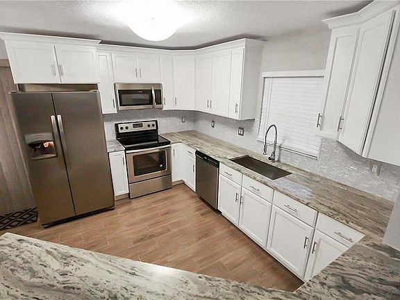 4th image of 1776 42nd St S