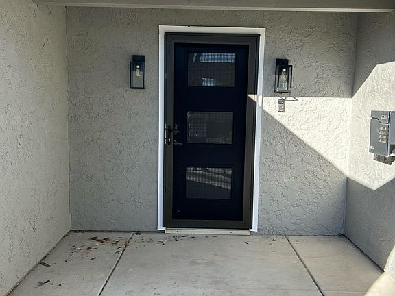 New modern front door with Meshtec security screen.