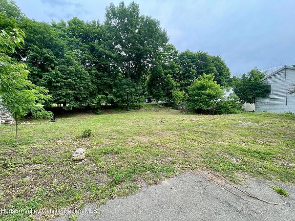 2nd image of 48-51 Block Street