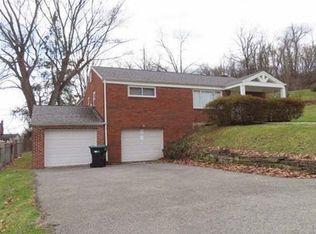 6717 Highland Ave, Finleyville, PA 15332
