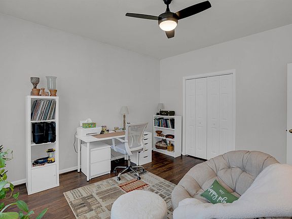 5th image of 19 Yearling Ct