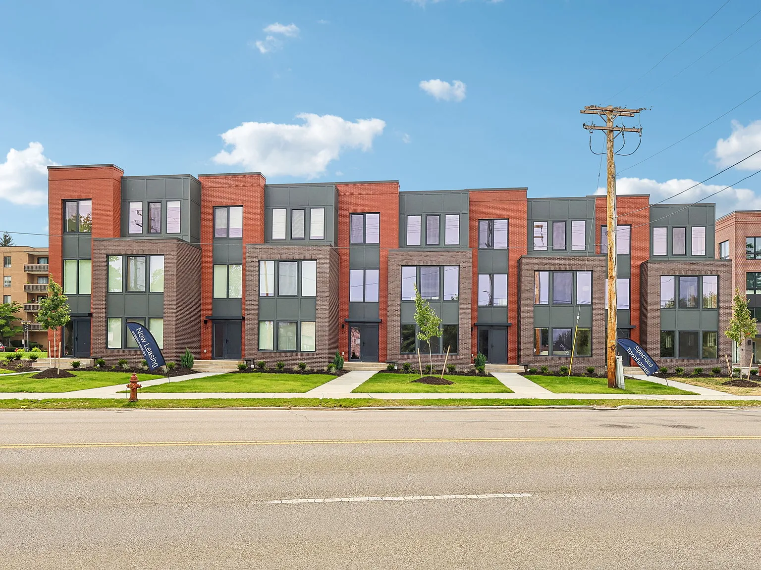 Orris Townhomes — Photo 1