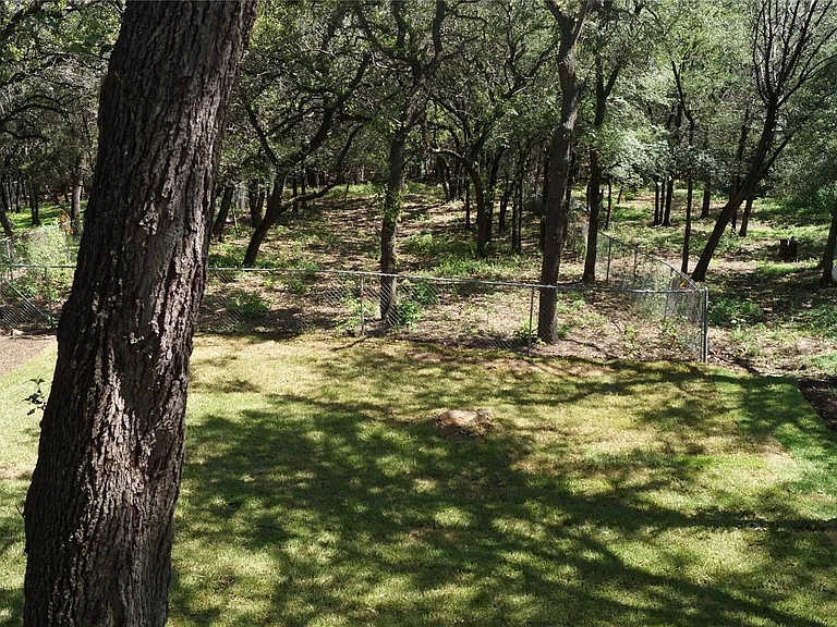 1918 Holly Hill Dr #A — Photo 19
