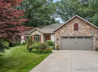 16170 Heyers Pl, Spring Lake, MI 49456