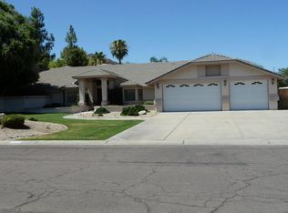 5526 W Misty Willow Ln, Glendale, AZ 85310