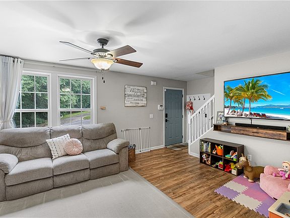 2nd image of 116 Jamlette Dr