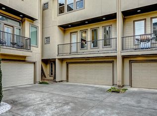 2209 Hutchins St, Houston, TX 77003