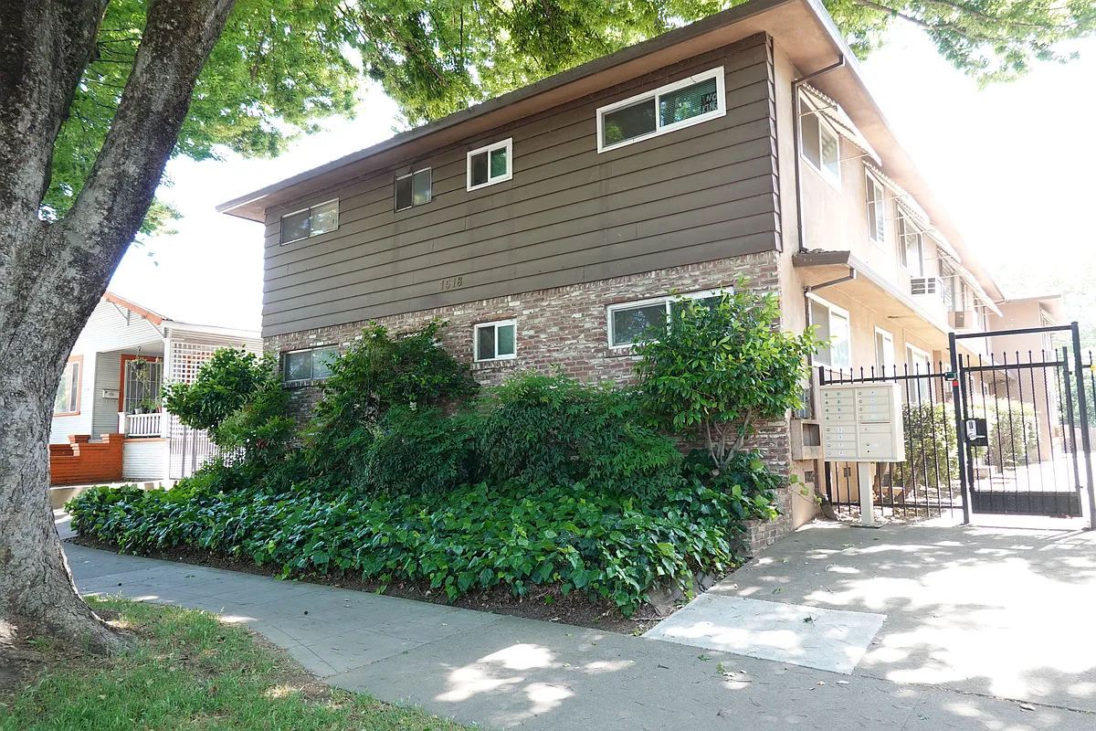 Building Photo - 1518 V St