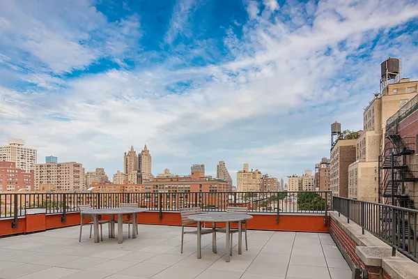 Sold by NestApple, Inc. | media 13