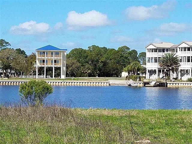 1st image of Walker Creek Dr