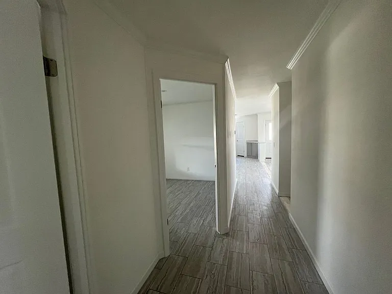 18 Eland Dr #18 — Photo 8