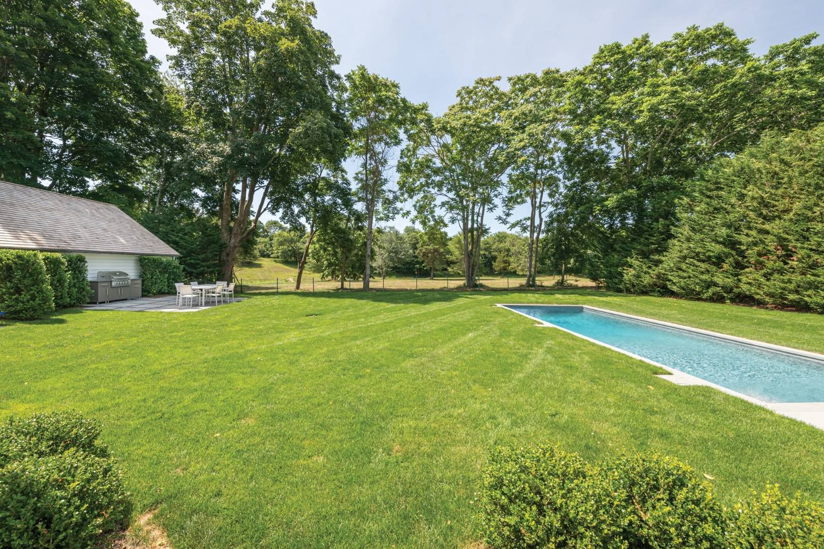 11 Talmage Ln in East Hampton Out East