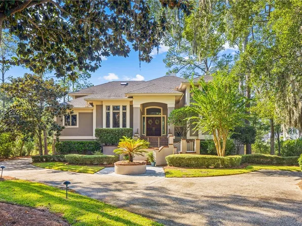 9 Loomis Ferry Rd, Hilton Head Island, SC 29928
