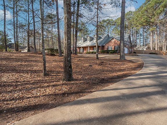 4th image of 952 Day Lake Dr