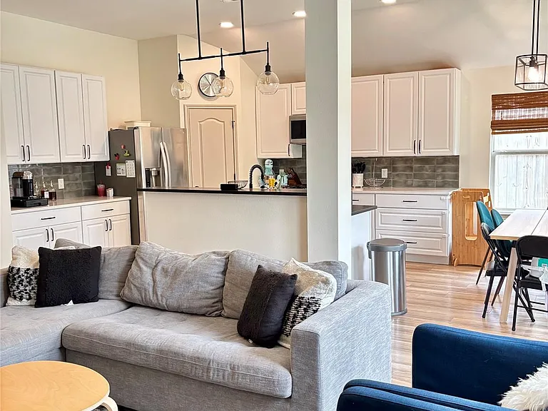 13620 Glen Mark Dr — Photo 12