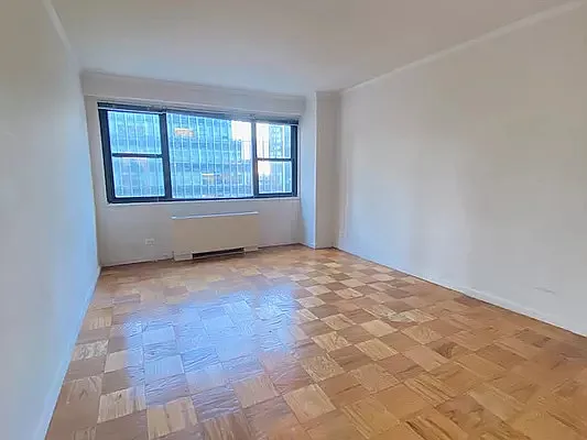 Rented by REAL New York | media 4