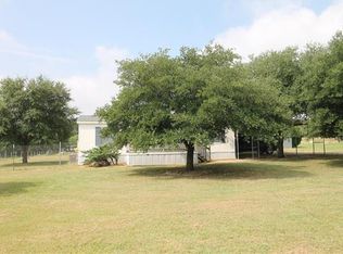 221 Walnut Creek Rd, Bastrop, TX 78602