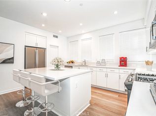 337 Placemark, Irvine, CA 92614