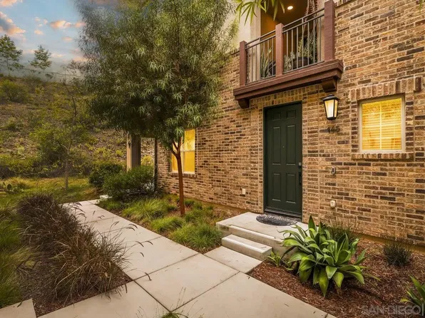 145 Lazurite Rd, San Marcos, CA 92078