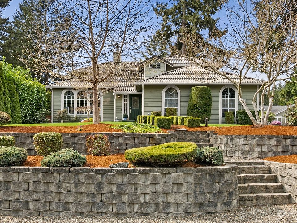 1st image of 5620 71st Avenue Ct W