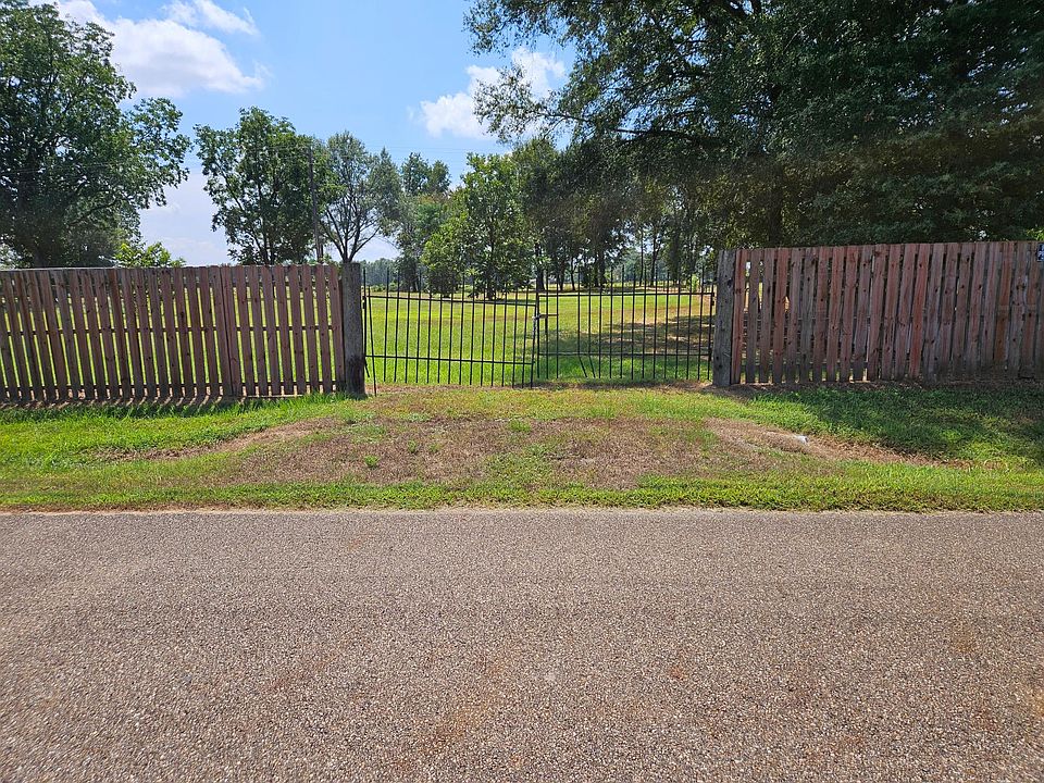 1st image of 2490 County Road 2110