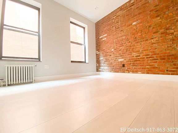 4th image of 154 Stanton St #2E