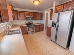 5947 Mafraq Ave NW, Albuquerque, NM 87114