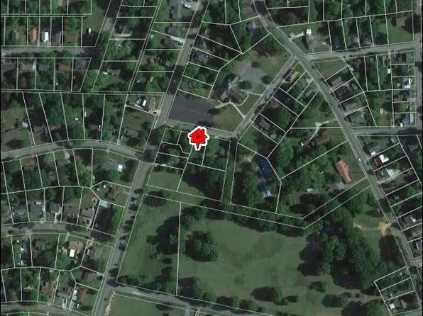 707 S 10th St, Lanett, AL 36863