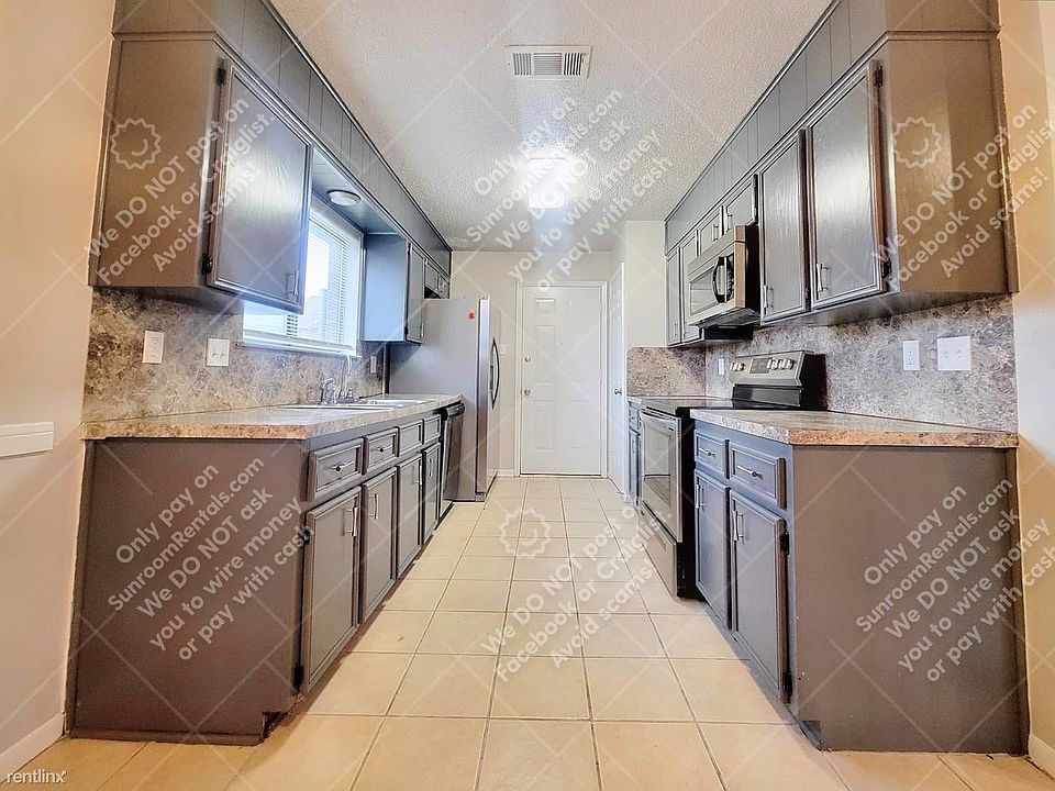 1st image of 4805 Greenlee Dr
