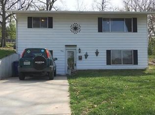 1006 Huber St, Festus, MO 63028