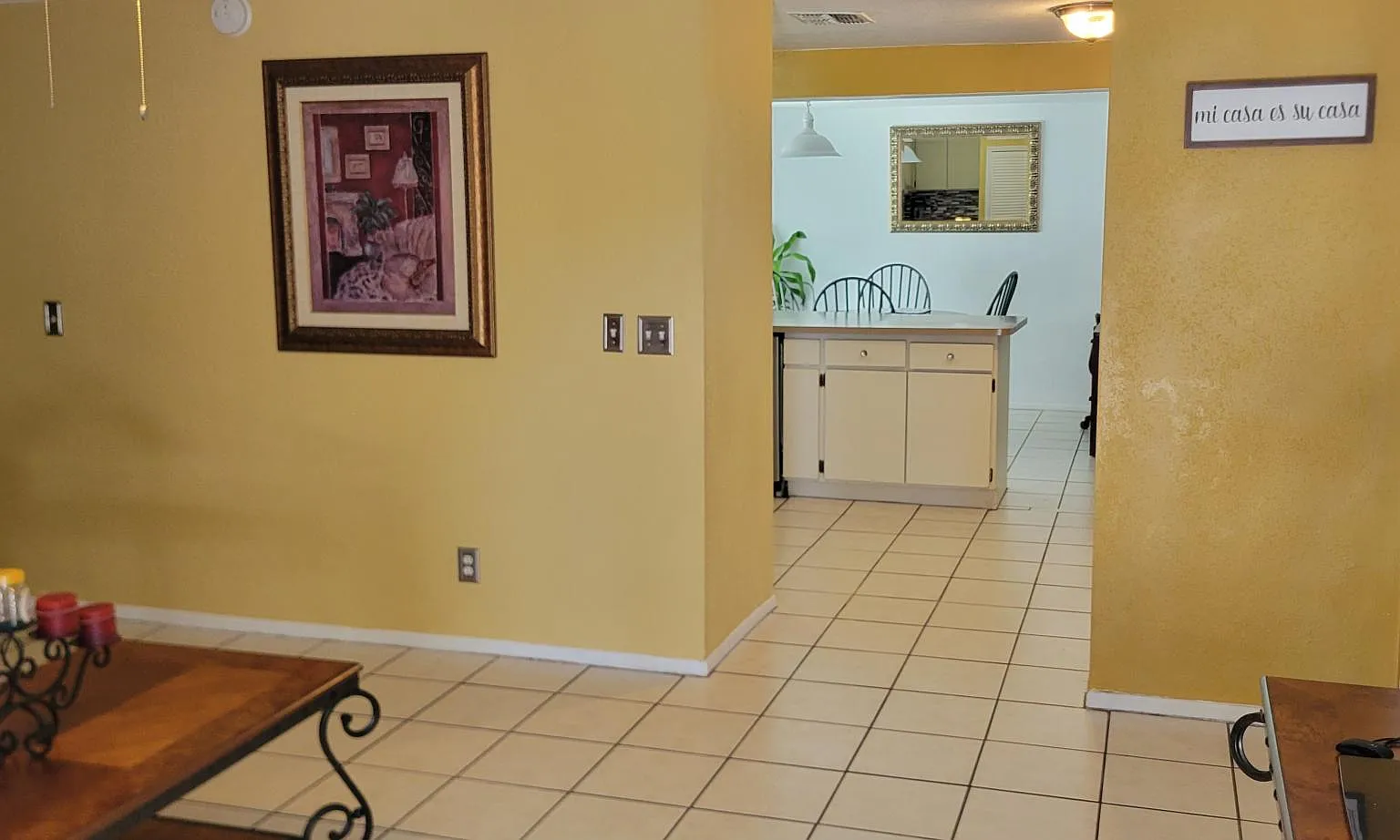 2518 Lorraine St — Photo 2
