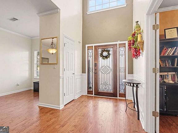 4th image of 3609 River Rock Rd